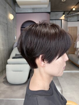 ノーク(noak.) 耳周りスッキリクールショート