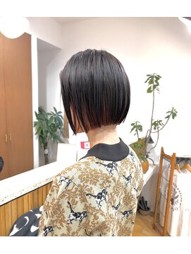 パライソ 南公園店(PARAISO) アゴラインのミニボブにインナーカラーを！