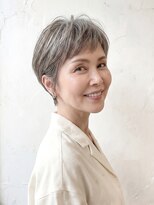 シオミエイチ タイムレス 垂水(shiomi H timeless)&nbsp;【初めてのピクシーにも◎】白髪ぼかし×やわらか立体シルエット