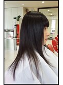 ハイブリッド縮毛矯正のストレートヘアー