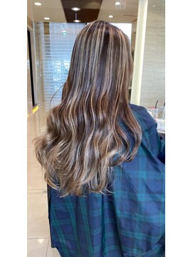 フェイス 大船(FACE) お洒落ママさん/ハイライトカラー/西原晃