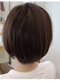 ショートボブ