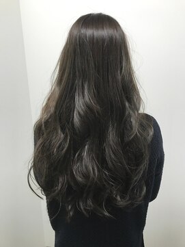 リヴ 目黒(riv.) メルティカラー/マッシュ/くびれヘア/着物[目黒駅]