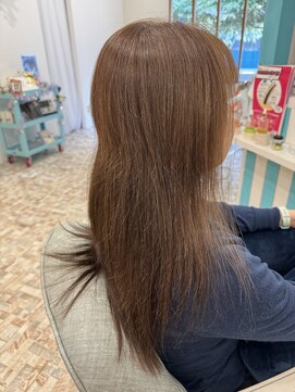 ソラ(SORA) ロングの憧れ♪毛先まで潤うツヤサラ♪《髪質改善美髪縮毛矯正》