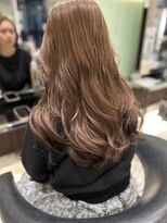 アピッシュ ギンザ(apish ginza)&nbsp;コテ巻き風パーマ/ロングパーマ/おしゃれウェーブヘア／40代