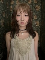 キャロルガーデンズ ボコカ 表参道(Carroll Gardens bococa)&nbsp;ルーツカラー、ミディアムレイヤー、顔まわりレイヤー