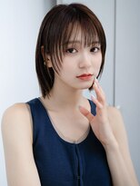 エインアンリー 表参道(AIN.ANLY.) ◯ぱっつん前髪流し前髪薄めバング短めバング顎ライン耳かけボブ