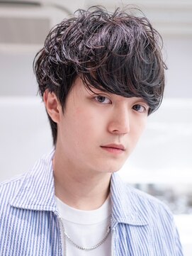 ユウ 渋谷(U) カルマパーマベリーショートダークアッシュニュアンスパーマ