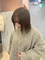 アマーク(a mark)&nbsp;【住野 桃香】暖色系ベージュカラー