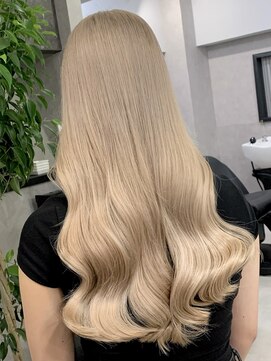 ロウル 渋谷(LOWRL) ミルクティーベージュ/ブリーチ/渋谷