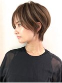 葛西ハイライト白髪ぼかしショートボブ小顔カットレイヤーカット
