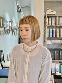 ショートバング可愛いハイライトボブ