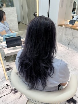 ロンドルピナス 小倉(Lond Lupinus) ブルーブラック/ワイドバング/美髪のススメ/外ハネボブ/北九州