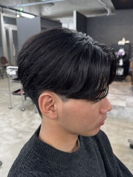 エデアンルクラ 下通(EDEAN Leclat) 熊本メンズパーマ センターパート ニュアンスパーマ MEN'S HAIR
