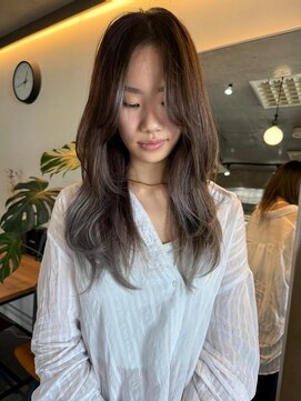 ナループロア ルームー(Nalu pu loa ROOMOO) レイヤーカット/ロングウルフ/ウルフカット