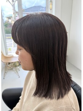 ソワ(sowa) 外ハネ/ミディアムヘア/美髪/艶カラー