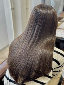 コク 千葉駅西口(COQU) 黒髪/オリーブグレー/小顔/ココアベージュ/千葉駅