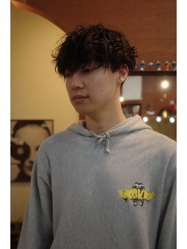 エディ(Edy) 波巻きスパイラルパーマケアパーママッシュウルフ眉毛カット岡山