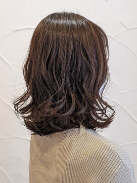 アン(Hair make un) ブラウンシルバー