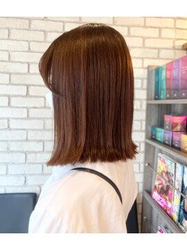 アエラスラナ 相模大野(Aeolus Lana) ハニーブラウン×切りっぱなしボブ