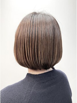 アンドデイ(&DAY) グラデーションボブ