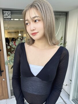 インビテーション(invitation) 【NARUOKA】栄/名古屋/切りっぱなしボブ/外ハネ/前髪カット