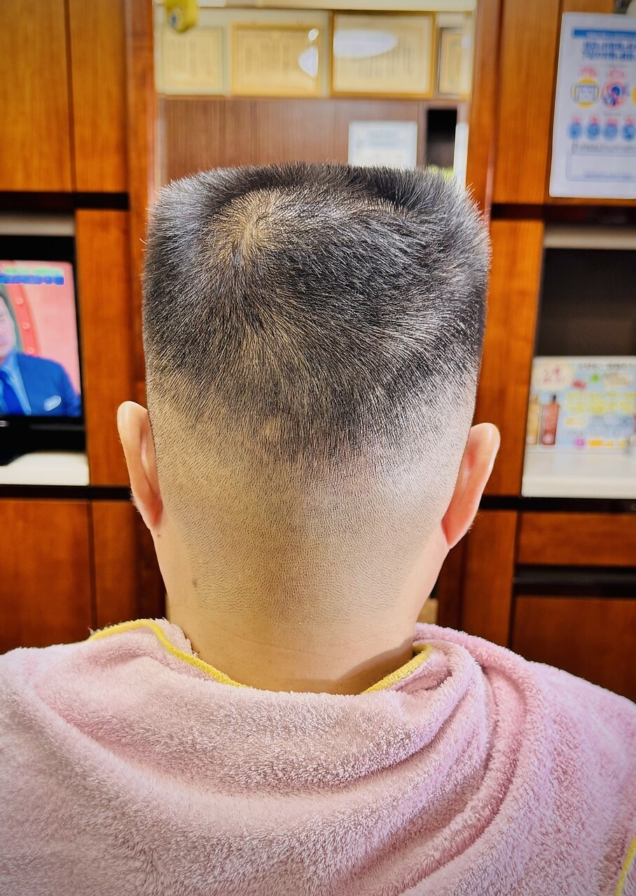 角刈り：L230625491｜ヘアーサロンサワキのヘアスタイル