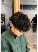 刈り上げツーブロックツイストスパイラルパーマメンズマッシュ