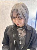 wolf × white greige