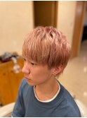 ピンクベージュ