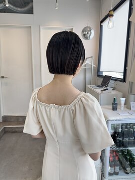 ロカ 表参道(loka) 大人ショート[表参道/ブリーチ/ハイライト]Mai