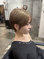 ヴィップルーム(viproom)&nbsp;ショートボブニュアンスカラーグレージュミディアムレイヤー