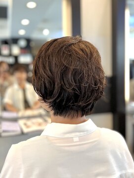 アトリエファゴ ハナミズキ店 【Yuine】初めてにもおすすめ！ショートパーマ