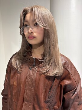ステラ ヘア デザイン サロン(STELLA hair design salon) ミルクティーベージュ×顔まわりレイヤー【浅野】