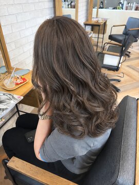 テラスルアナ(TERRACE LUANA) マット系グレージュ