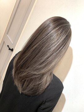 ラピス 新宿(Lapis) 【lapis新宿】アッシュブラウン＋ハイライト