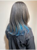 <ノイズ>チラッとみえるグラデーションブルー