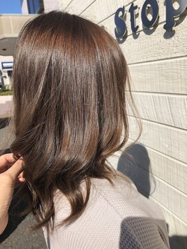 VAN COUNCIL 福井開発店(ヴァンカウンシル) アッシュカラーとカットで定期メンテナンス