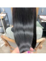 アンフィシュピトロワ(AnFye spi tlow)&nbsp;［AnFye］滑らかな縮毛矯正