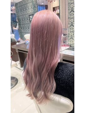 アース 大曽根店(HAIR&MAKE EARTH) ホワイトピンク