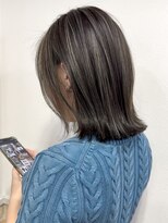カミケン 黒岩店　kamiken・ クール＊ハイライト×外ハネストレートボブ【カミケン黒岩店】
