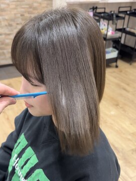 スカイ(SKY) 透明感カラー/髪質改善/縮毛矯正/韓国風レイヤーカット