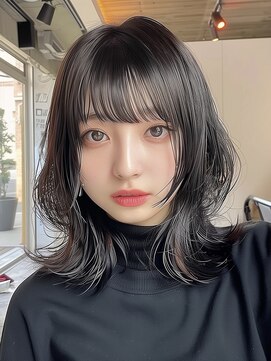 レヴ 草加店(LEV.) 美髪 ホワイトブロンド 外ハネボブ ワイドバング