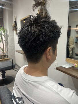フェリスヘア(feliz hair) 刈り上げスパイキーショート