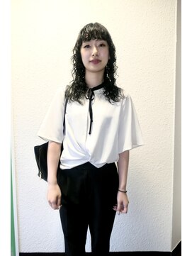 キジ(KIJI) ミディアムパーマ/スパイラル