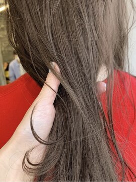 シキ 渋谷(siki) ベージュカラー/ブリーチなしダブルカラー/赤み消し/渋谷/原宿