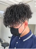 波巻きパーマ/スパイラルパーマ/メンズ/眉毛/短髪/サーフカール