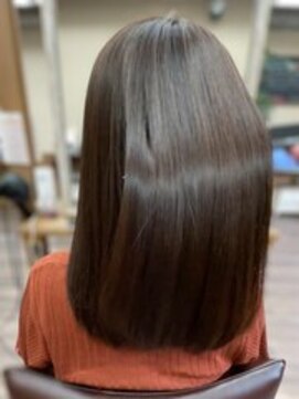 レディオ ザ イシン(LeDio the ISIN) 髪質改善/白髪染め/白髪ぼかし/縮毛矯正/ヘッドスパ【星川】