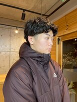 カフネ ジュントス ヨロ(Cafune' juntos YOLO) メンズ2ブロックナチュラルパーマ