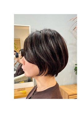 サイイン(saiin) ショートボブ